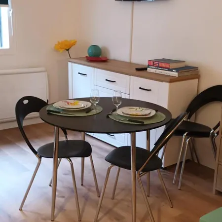 Апартаменты Le De Dalie *